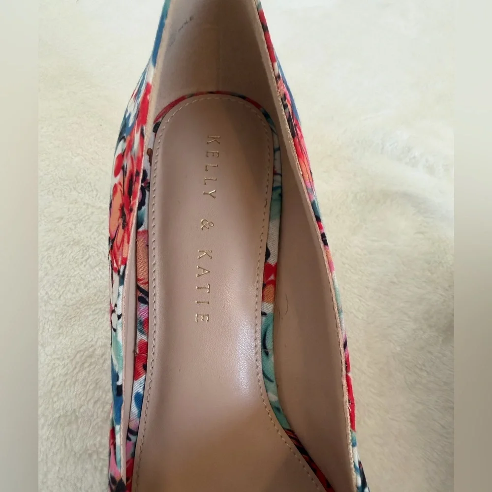 Kelly & Katie Sz 7.5 Ivala Floral Textile Peep Toe Wedge Espadrille Sandal.